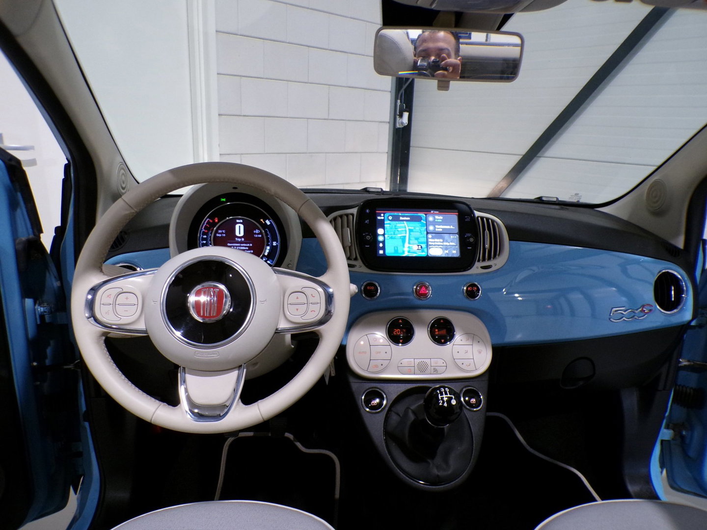 Fiat 500C 0.9 TwinAir Turbo Spiaggina 58 "Origineel NL!" Apple-Carplay Parkeersensoren Navigatie Cruise-control Bluetooth DAB+