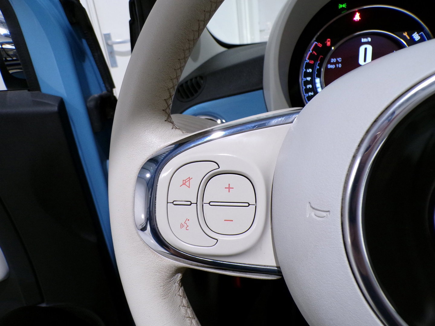 Fiat 500C 0.9 TwinAir Turbo Spiaggina 58 "Origineel NL!" Apple-Carplay Parkeersensoren Navigatie Cruise-control Bluetooth DAB+
