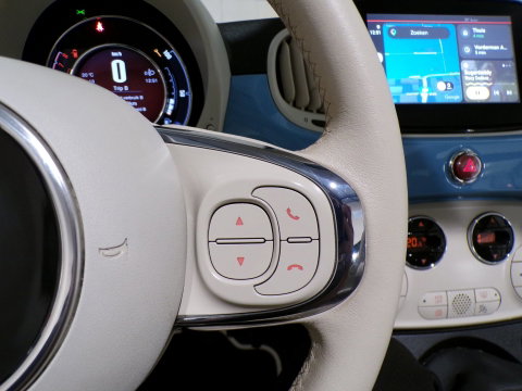 Fiat 500C 0.9 TwinAir Turbo Spiaggina 58 "Origineel NL!" Apple-Carplay Parkeersensoren Navigatie Cruise-control Bluetooth DAB+