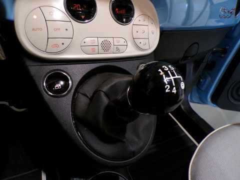 Fiat 500C 0.9 TwinAir Turbo Spiaggina 58 "Origineel NL!" Apple-Carplay Parkeersensoren Navigatie Cruise-control Bluetooth DAB+