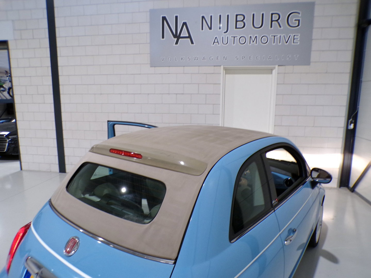 Fiat 500C 0.9 TwinAir Turbo Spiaggina 58 "Origineel NL!" Apple-Carplay Parkeersensoren Navigatie Cruise-control Bluetooth DAB+