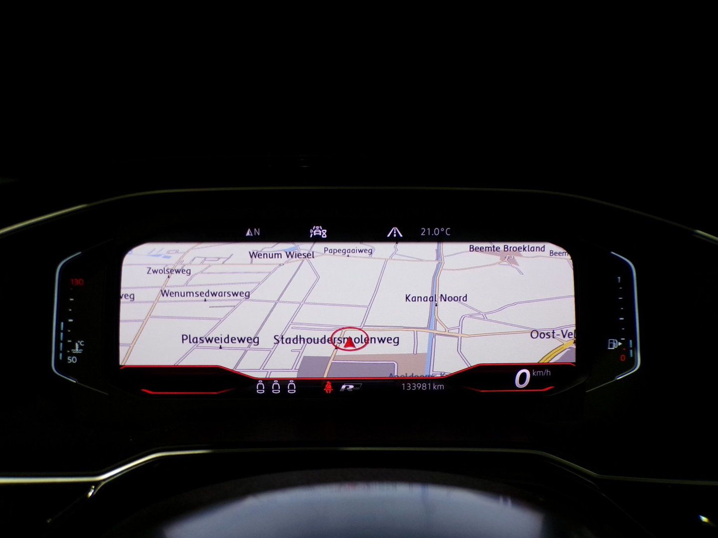 Volkswagen Polo 1.0 TSI Highline R-Line "Origineel NL!" 2x R Line Pano Led Virtual Apple-Carplay Parkeersensor Drive-mode Adaptive
