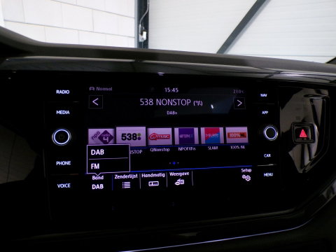 Volkswagen Polo 1.0 TSI Highline R-Line "Origineel NL!" 2x R Line Pano Led Virtual Apple-Carplay Parkeersensor Drive-mode Adaptive