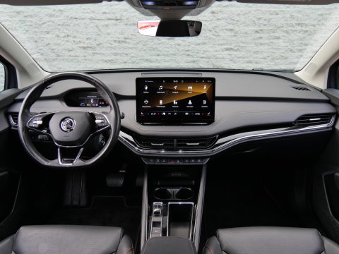 Škoda Enyaq iV 80 LEER/ ADAPTIVE CRUISE/ TREKHAAK/ BLINDSPOT/ ELEKT. STOEL/ SOH 90%