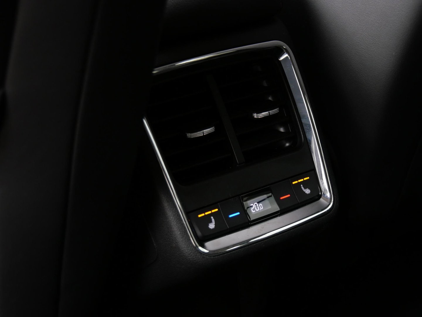 Škoda Enyaq iV 80 LEER/ ADAPTIVE CRUISE/ TREKHAAK/ BLINDSPOT/ ELEKT. STOEL/ SOH 90%