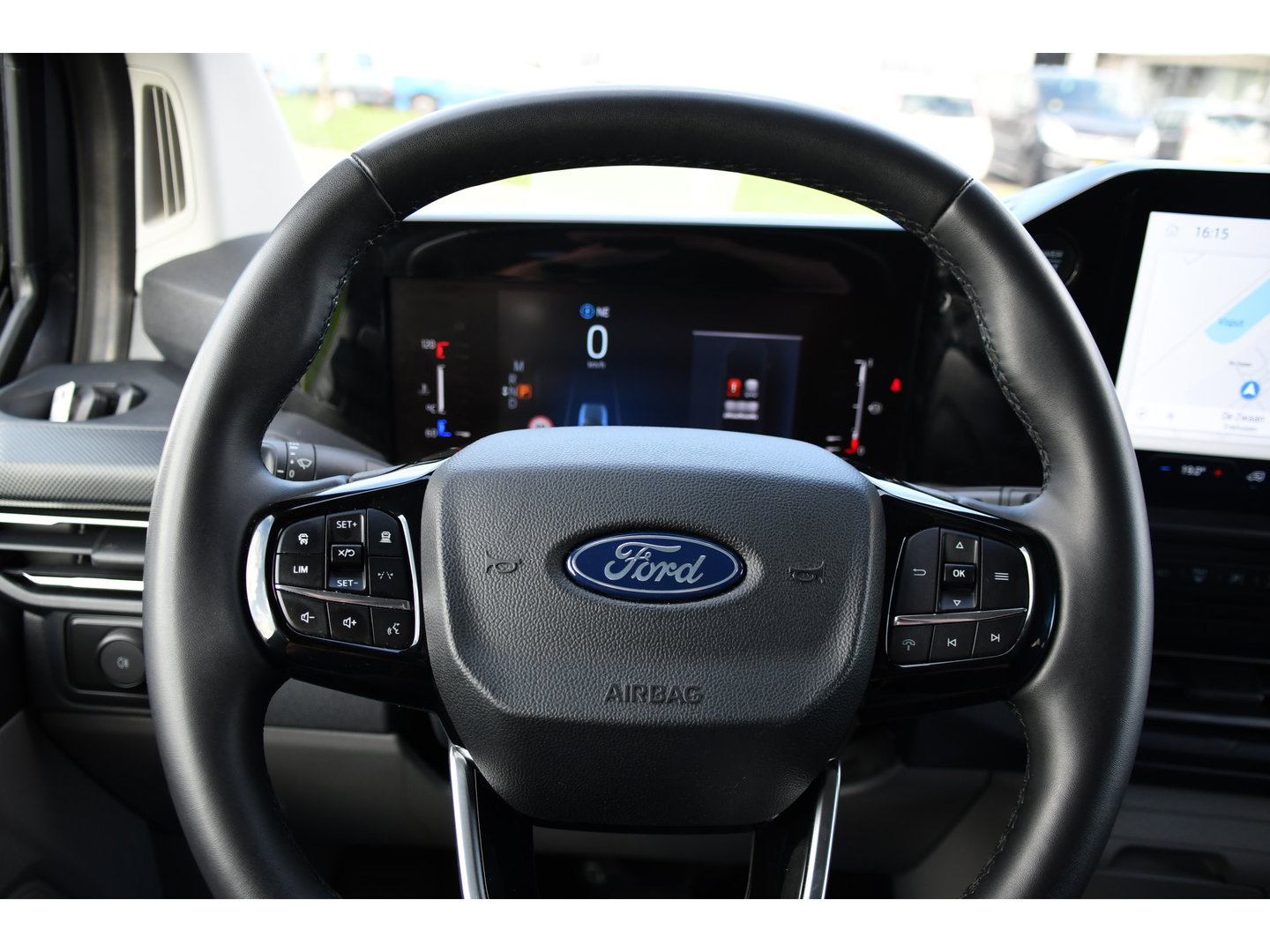 Ford Transit Custom 320 2.0 TDCI L2H1 Limited DC Adaptieve Cruise, 360 Camera, Carplay, Automaat, LED, 2 x Schuifdeur, Stoelverwarming, Virtual, 170pk, Sensoren, Uniek!
