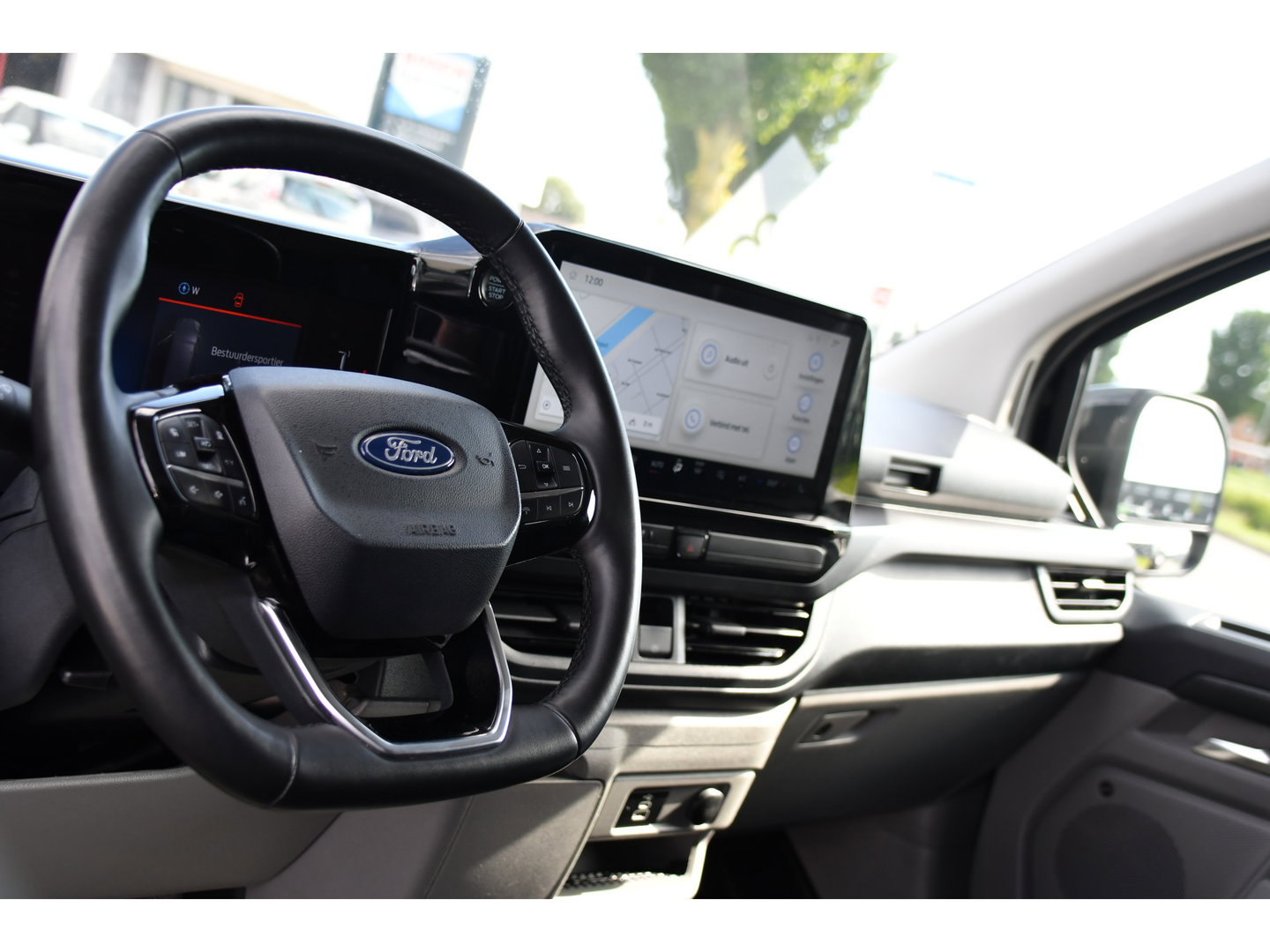 Ford Transit Custom 320 2.0 TDCI L1H1 Sport AWD Black Edition Adaptieve Cruise, 360 Camera, Carplay, B&O, Electrische Stoel, 170pk, LED, 4x4, Stoelverwarming, Stuurverwarming, Uniek!