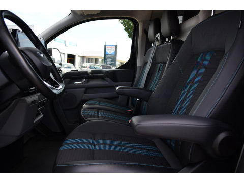 Ford Transit Custom 320 2.0 TDCI L1H1 Sport AWD Black Edition Adaptieve Cruise, 360 Camera, Carplay, B&O, Electrische Stoel, 170pk, LED, 4x4, Stoelverwarming, Stuurverwarming, Uniek!