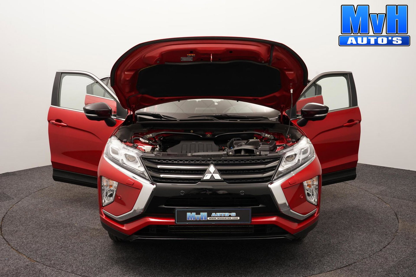 Mitsubishi Eclipse Cross 1.5 DI-T Black Edition|360°|TREKH