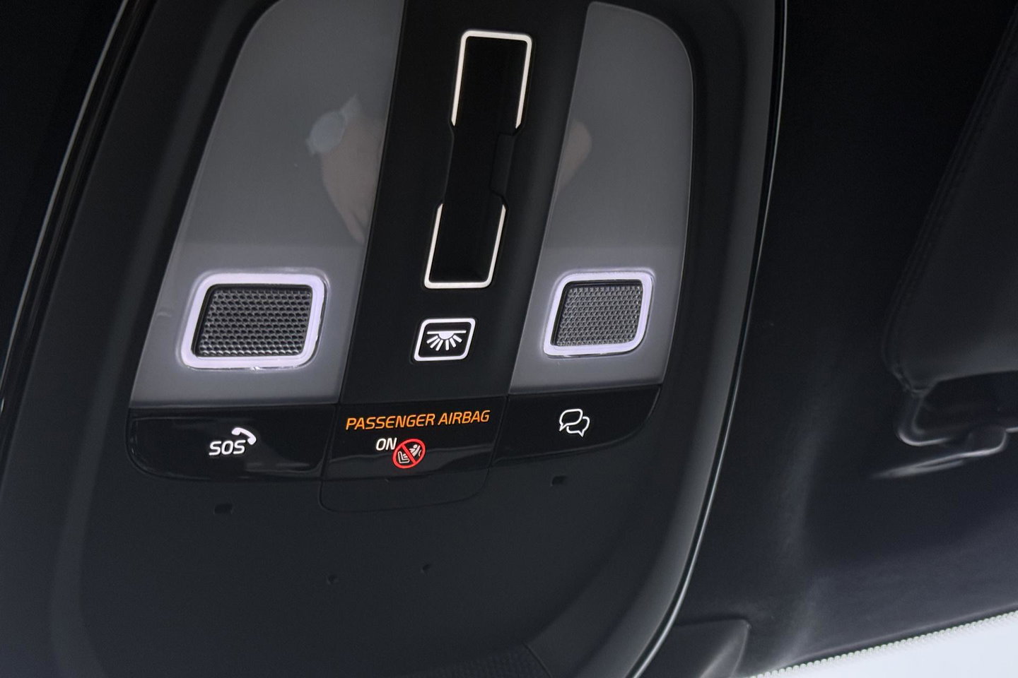 Volvo XC90 T8 Ultra Black Edition | Bowers&Wilkins | Luchtvering | Panoramadak | Trekhaak | 360° Camera | Massage | Stoelventilatie | 22 Inch