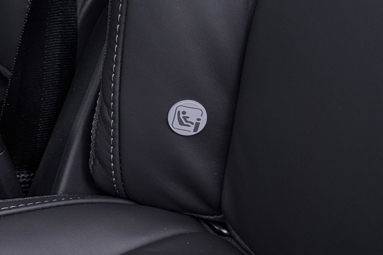 Volvo XC90 T8 Ultra Black Edition | Bowers&Wilkins | Luchtvering | Panoramadak | Trekhaak | 360° Camera | Massage | Stoelventilatie | 22 Inch