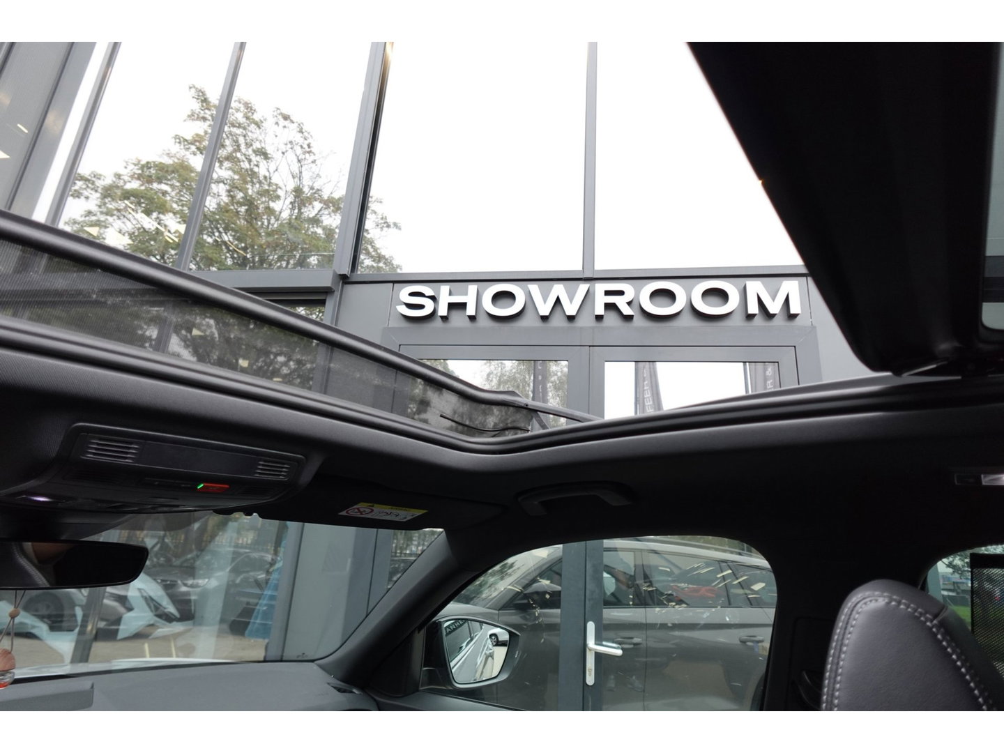 Škoda Kodiaq 1.5 TSI Business Edition Plus PANO CAM MEMORY