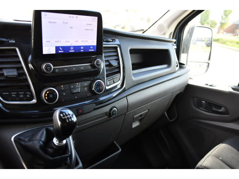 Ford Transit 350 2.0 TDCI L3H2 Limited PB Edition Camera, Cruise, Carplay, Stoelverwarming, 185pk, Trekhaak, Sensoren, LED, NAVI, Uniek!