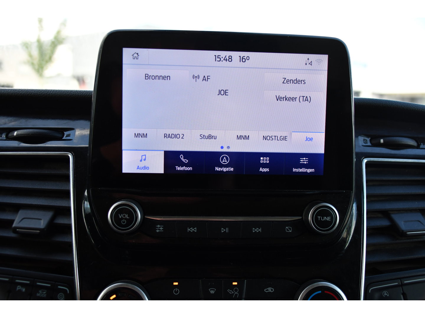 Ford Transit 350 2.0 TDCI L3H2 Limited PB Edition Camera, Cruise, Carplay, Stoelverwarming, 185pk, Trekhaak, Sensoren, LED, NAVI, Uniek!