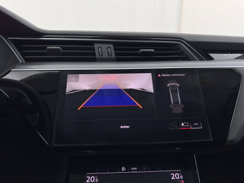 Audi e-tron Sportback 55 quattro Business edition Plus 95 kWh 3-Fase-11kW] {SoH-94%} *PANO | LEATHER | ADAPTIVE-CRUISE | MEMORY-PACK | FULL-LED | DIGI-COCKPIT | KEYLESS | CAMERA | PRIVACY-GLASS | HEATED-COMFORTSEATS | DAB+ | 21''ALU*