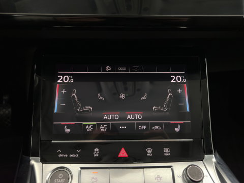 Audi e-tron Sportback 55 quattro Business edition Plus 95 kWh 3-Fase-11kW] {SoH-94%} *PANO | LEATHER | ADAPTIVE-CRUISE | MEMORY-PACK | FULL-LED | DIGI-COCKPIT | KEYLESS | CAMERA | PRIVACY-GLASS | HEATED-COMFORTSEATS | DAB+ | 21''ALU*