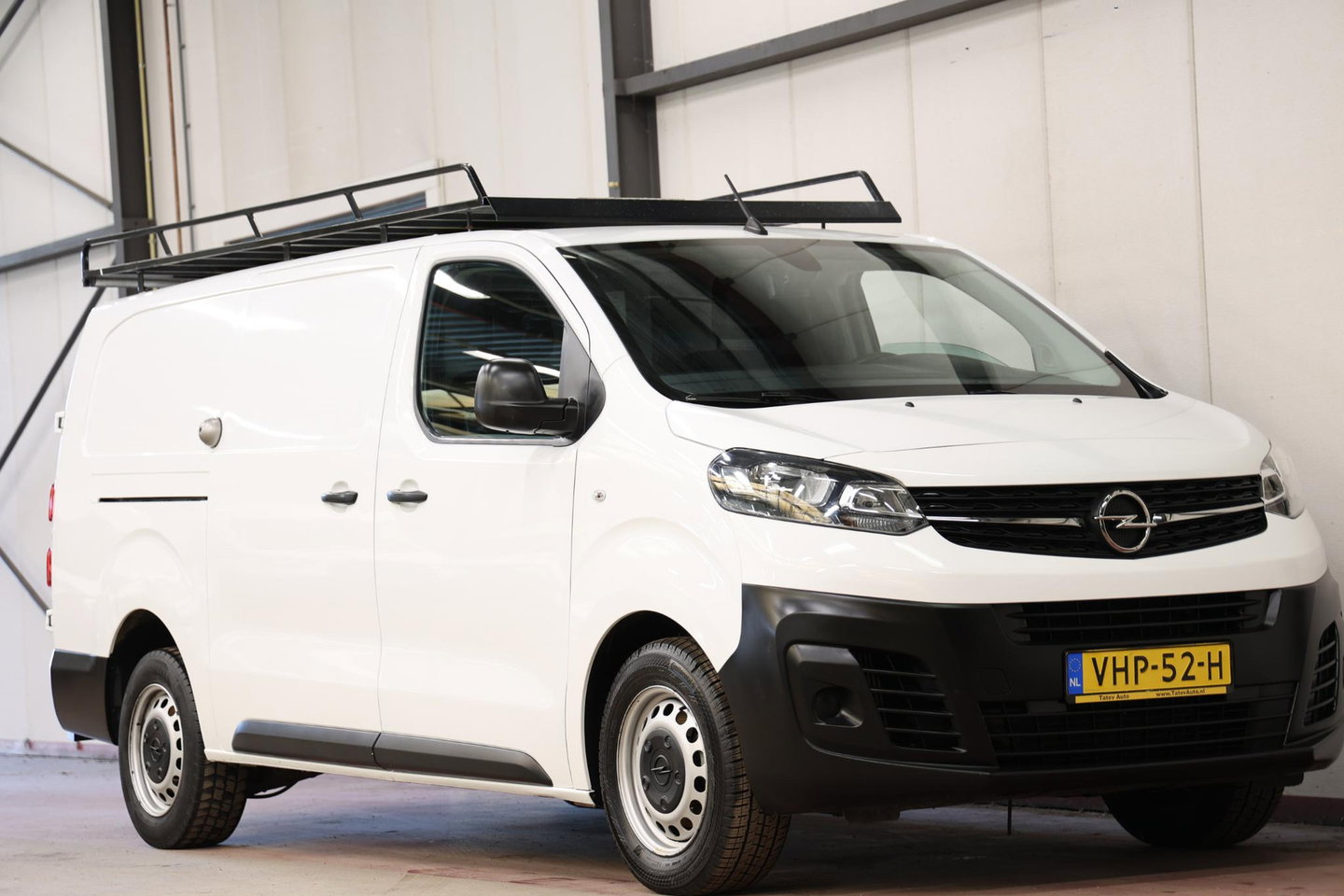 Opel Vivaro 2.0 CDTI L3H1 LANG IMPERIAAL 2500 KG TREKHAAK