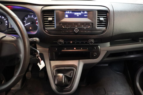 Opel Vivaro 2.0 CDTI L3H1 LANG IMPERIAAL 2500 KG TREKHAAK