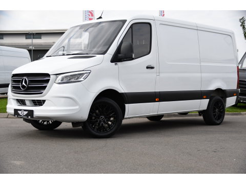 Mercedes-Benz Sprinter 319 V6 3.0 CDI L2H1 PB Edition Adaptieve Cruise, Carplay, Camera, LED, Automaat, Trekhaak, Multimedia, 190pk, Geveerde Stoel, Uniek!
