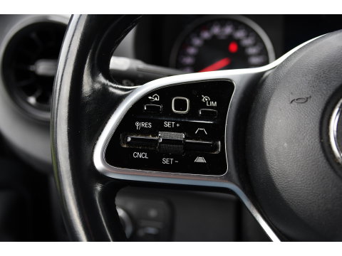 Mercedes-Benz Sprinter 319 V6 3.0 CDI L2H1 PB Edition Adaptieve Cruise, Carplay, Camera, LED, Automaat, Trekhaak, Multimedia, 190pk, Geveerde Stoel, Uniek!