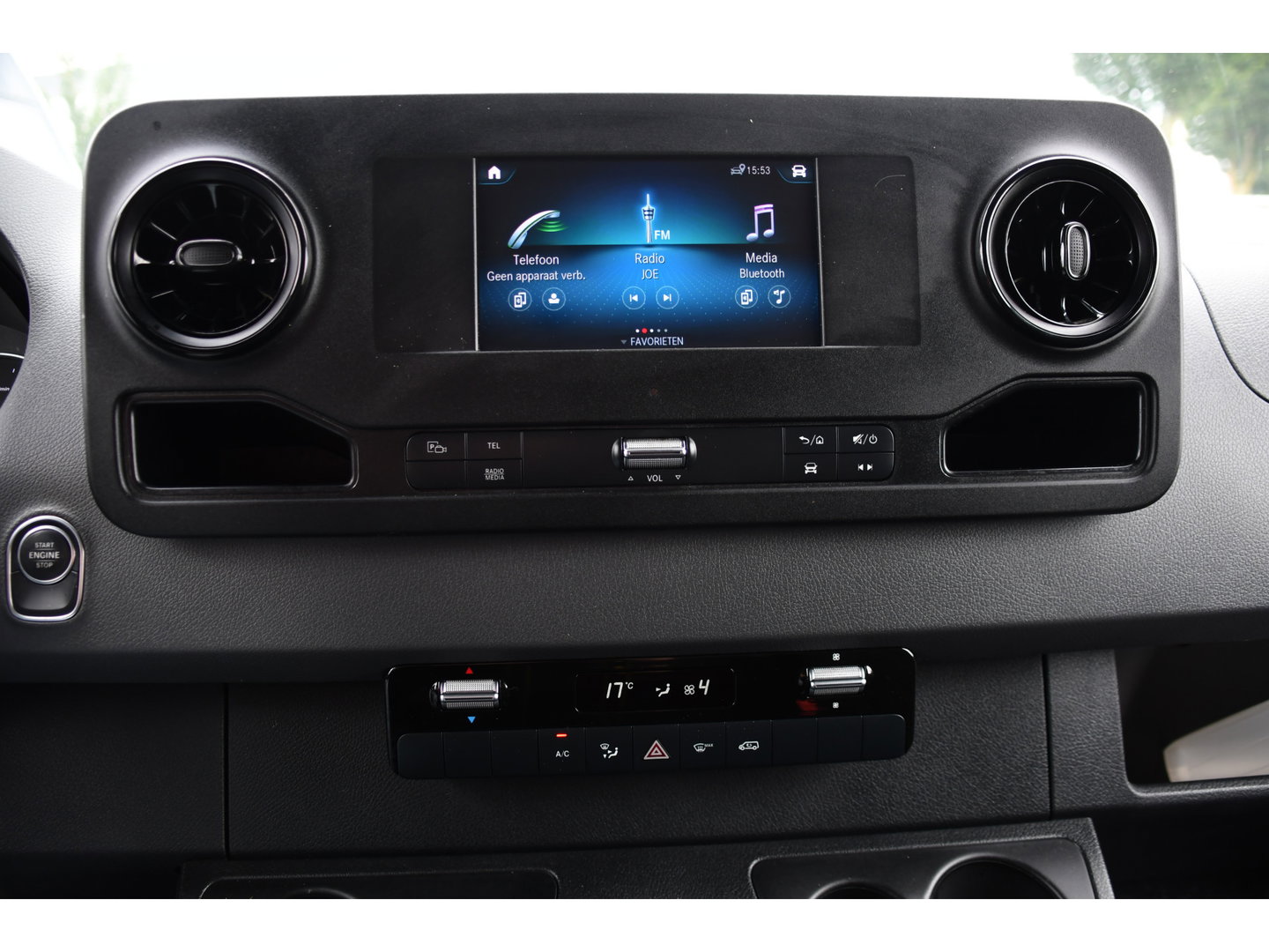 Mercedes-Benz Sprinter 319 V6 3.0 CDI L2H1 PB Edition Adaptieve Cruise, Carplay, Camera, LED, Automaat, Trekhaak, Multimedia, 190pk, Geveerde Stoel, Uniek!