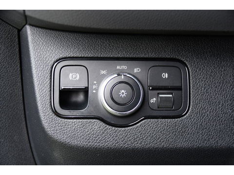 Mercedes-Benz Sprinter 319 V6 3.0 CDI L2H1 PB Edition Adaptieve Cruise, Carplay, Camera, LED, Automaat, Trekhaak, Multimedia, 190pk, Geveerde Stoel, Uniek!