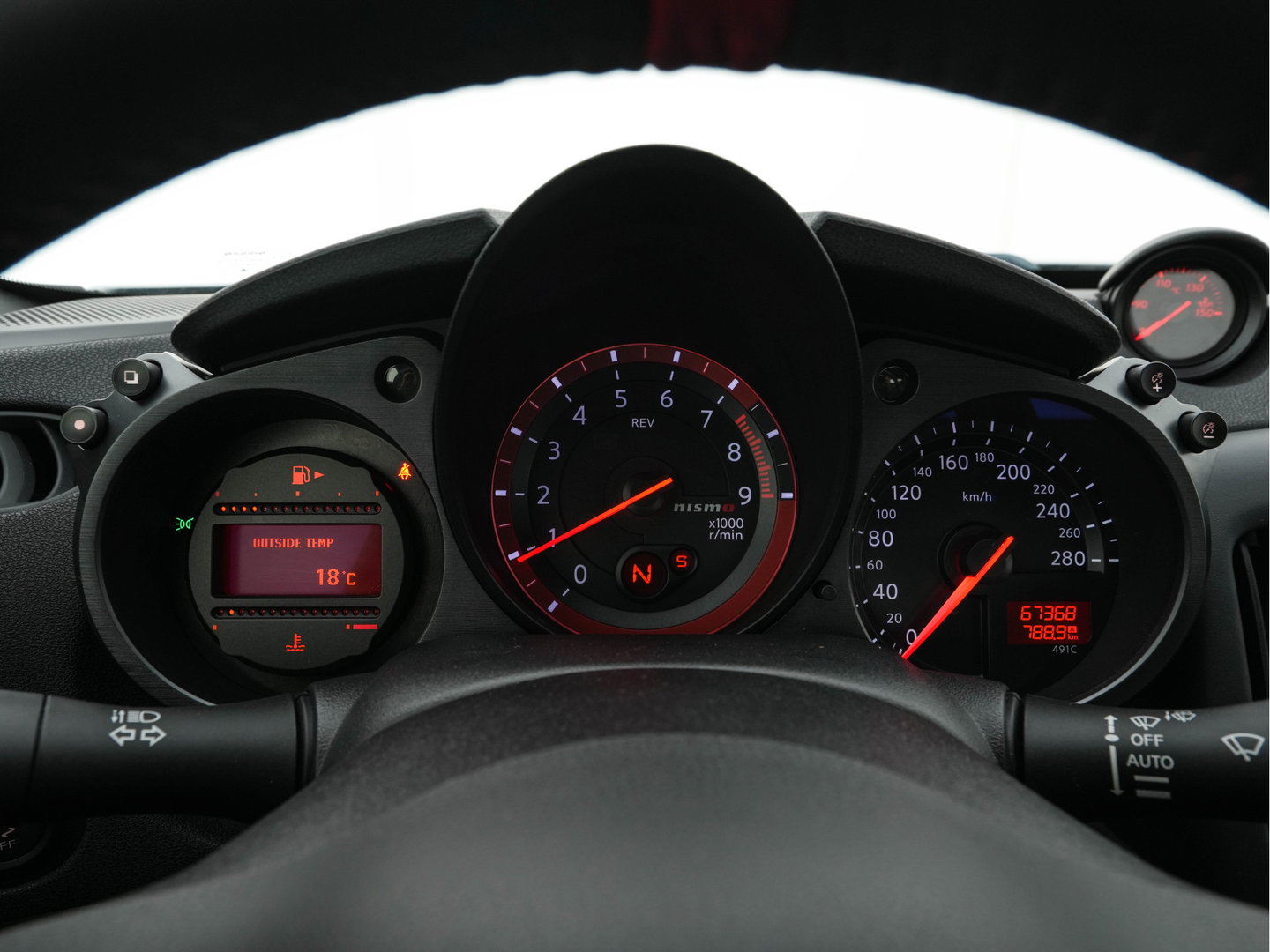 Nissan 370Z 3.7 V6 Nismo *LEATHER-MICROFIBRE | XENON | RECARO-SPORTSEATS | BOSE-SOUND | CAMERA | NAVI-FULLMAP | KEYLESS | ECC | CRUISE | 19''ALU*