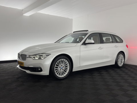 BMW 3 Serie Touring 318i Luxury Edition (INCL.BTW) Aut. *PANO | LEATHER | FULL-LED | HEATED-SPORTSEATS | DIGI-COCKPIT | NAVI-FULLMAP | ECC | PDC | CRUISE | 17''ALU | TOWBAR*