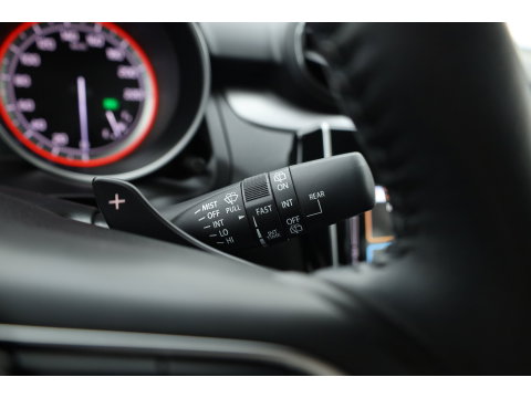 Suzuki Swift 1.2 Style Smart Hybrid | Camera | Adapt. Cruise | Dodehoek | Stoelverw. | NAV+Carplay | Keyless | PDC V
