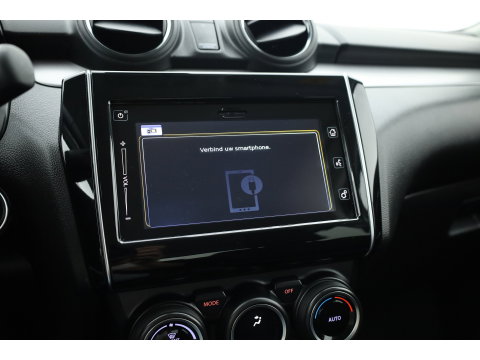 Suzuki Swift 1.2 Style Smart Hybrid | Camera | Adapt. Cruise | Dodehoek | Stoelverw. | NAV+Carplay | Keyless | PDC V