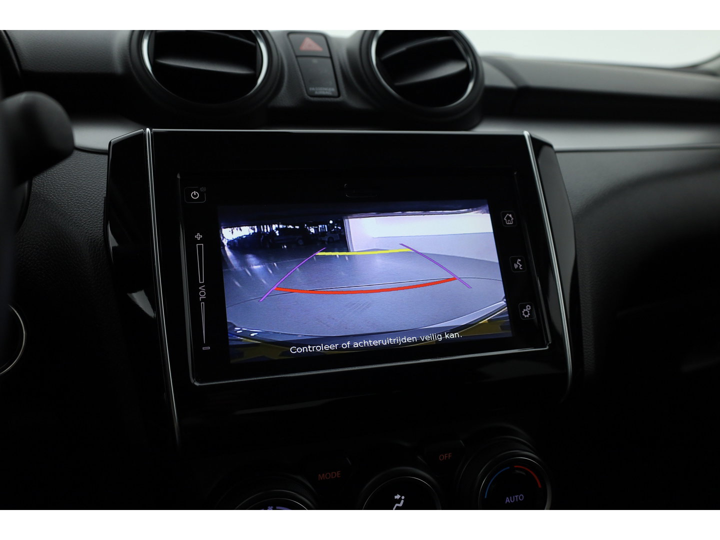 Suzuki Swift 1.2 Style Smart Hybrid | Camera | Adapt. Cruise | Dodehoek | Stoelverw. | NAV+Carplay | Keyless | PDC V