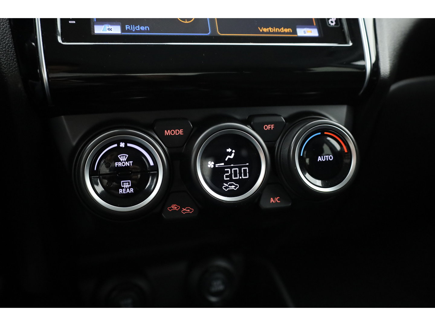 Suzuki Swift 1.2 Style Smart Hybrid | Camera | Adapt. Cruise | Dodehoek | Stoelverw. | NAV+Carplay | Keyless | PDC V