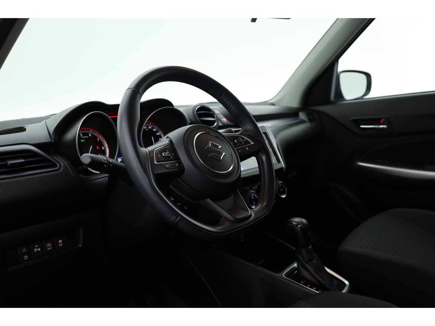 Suzuki Swift 1.2 Style Smart Hybrid | Camera | Adapt. Cruise | Dodehoek | Stoelverw. | NAV+Carplay | Keyless | PDC V