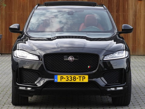 Jaguar F-Pace 3.0 S/C S 381PK / ACC / LED