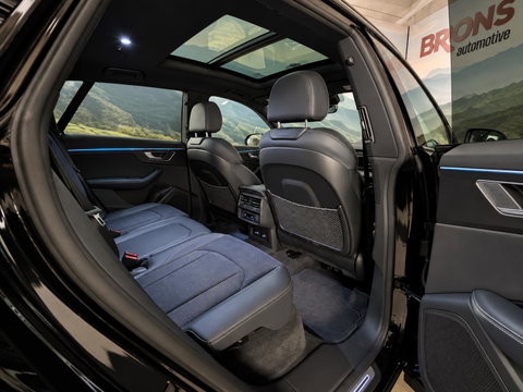 Audi Q8 55 TFSI e quattro Pro S-Line S-Line interieur l Luchtvering l Trekhaak l