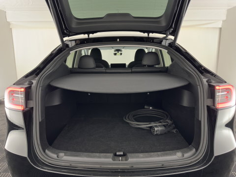 Tesla Model Y RWD 58 kWh [3-Fase-11kW] {SoH-89%} (INCL.BTW) Aut. *PANO | AUTO-PILOT | LEATHER | NAVI-FULLMAP | MATRIX-LED | KEYLESS | CAMERA | DAB+ | HEATED-COMFORTSEATS | PRIVACYGLASS | TOPVIEW | TOWBAR | 20''ALU*