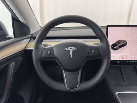 Tesla Model Y RWD 58 kWh [3-Fase-11kW] {SoH-89%} (INCL.BTW) Aut. *PANO | AUTO-PILOT | LEATHER | NAVI-FULLMAP | MATRIX-LED | KEYLESS | CAMERA | DAB+ | HEATED-COMFORTSEATS | PRIVACYGLASS | TOPVIEW | TOWBAR | 20''ALU*