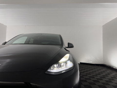 Tesla Model Y RWD 58 kWh [3-Fase-11kW] {SoH-89%} (INCL.BTW) Aut. *PANO | AUTO-PILOT | LEATHER | NAVI-FULLMAP | MATRIX-LED | KEYLESS | CAMERA | DAB+ | HEATED-COMFORTSEATS | PRIVACYGLASS | TOPVIEW | TOWBAR | 20''ALU*