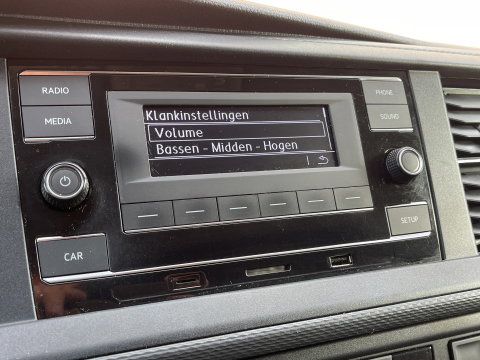 Volkswagen Transporter 2.0 TDI L1H1 28 | Trekhaak | Airconditioning | Bluetooth | Betonplex | Centrale Vergrendeling |