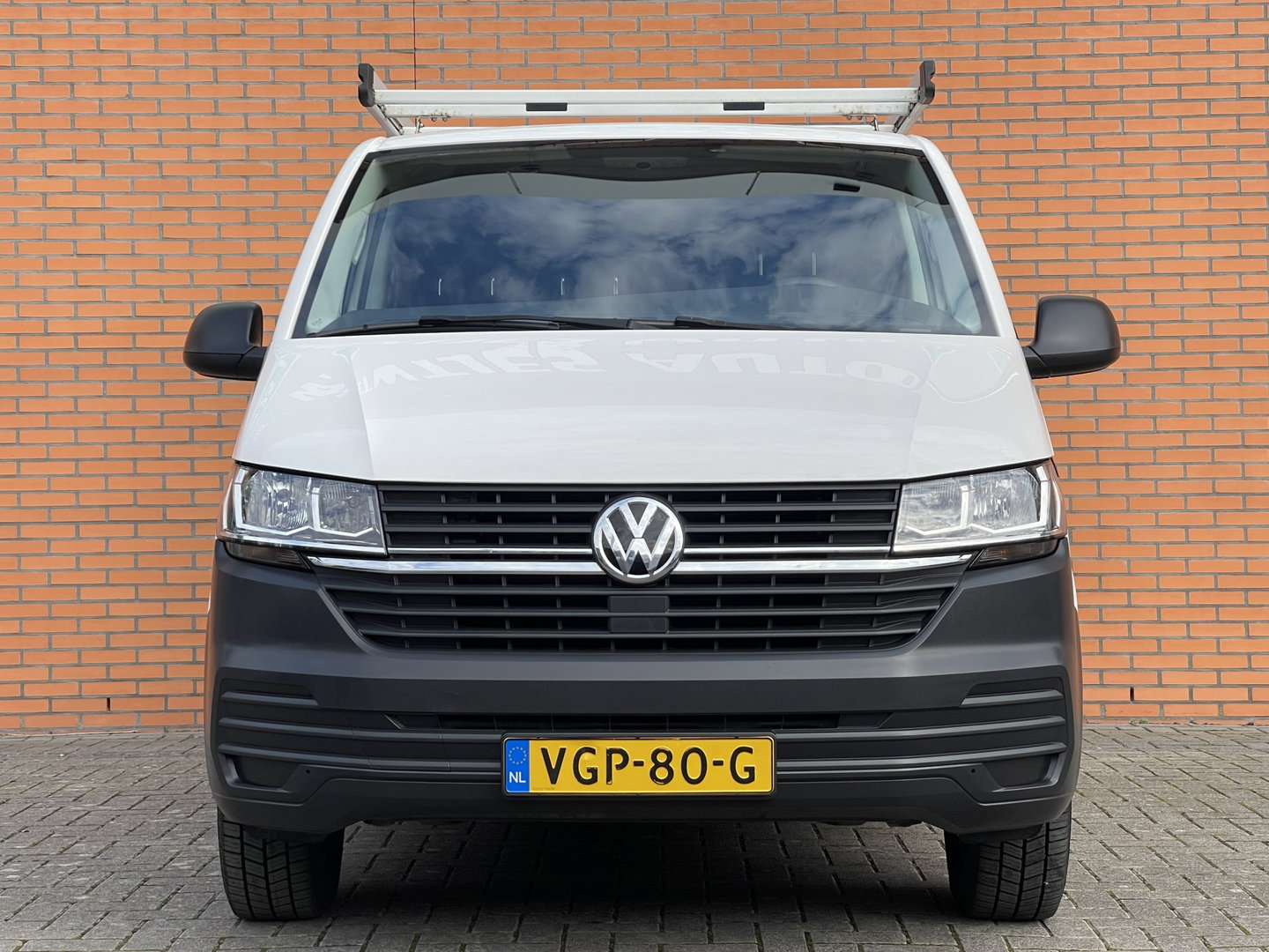 Volkswagen Transporter 2.0 TDI L1H1 28 | Trekhaak | Airconditioning | Bluetooth | Betonplex | Centrale Vergrendeling |