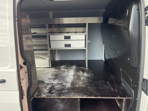 Volkswagen Transporter 2.0 TDI L1H1 28 | Trekhaak | Airconditioning | Bluetooth | Betonplex | Centrale Vergrendeling |