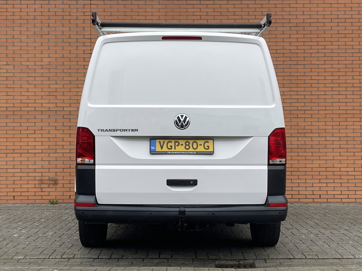 Volkswagen Transporter 2.0 TDI L1H1 28 | Trekhaak | Airconditioning | Bluetooth | Betonplex | Centrale Vergrendeling |