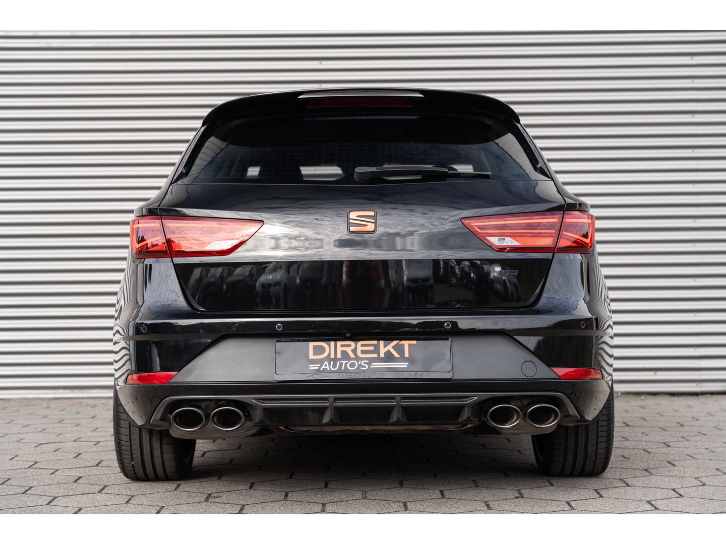 SEAT Leon ST 2.0 TSI 4DRIVE CUPRA R CARBON BREMBO BEATS
