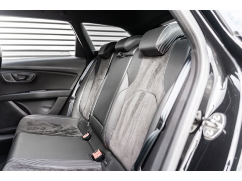SEAT Leon ST 2.0 TSI 4DRIVE CUPRA R CARBON BREMBO BEATS