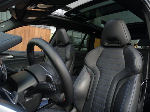 BMW X3 30e X-Drive 292PK M-Sport / M-Stoel / Harman Kardon / 360° / Laser / Pano