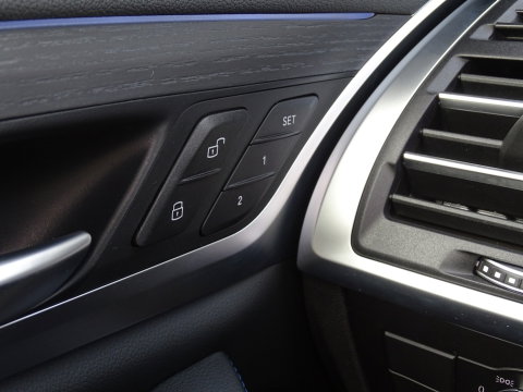 BMW X3 30e X-Drive 292PK M-Sport / M-Stoel / Harman Kardon / 360° / Laser / Pano