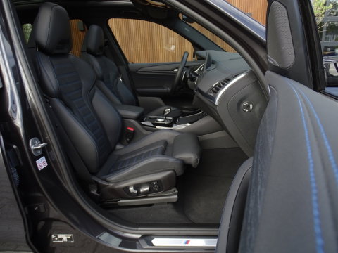 BMW X3 30e X-Drive 292PK M-Sport / M-Stoel / Harman Kardon / 360° / Laser / Pano