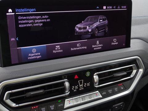 BMW X3 30e X-Drive 292PK M-Sport / M-Stoel / Harman Kardon / 360° / Laser / Pano