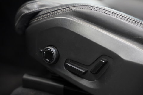 Volvo XC90 2.0 T8 Plug-in hybrid AWD Ultra Dark Panoramadak Bowers & Wilkins Leder Memory 360 Camera 7 Persoons