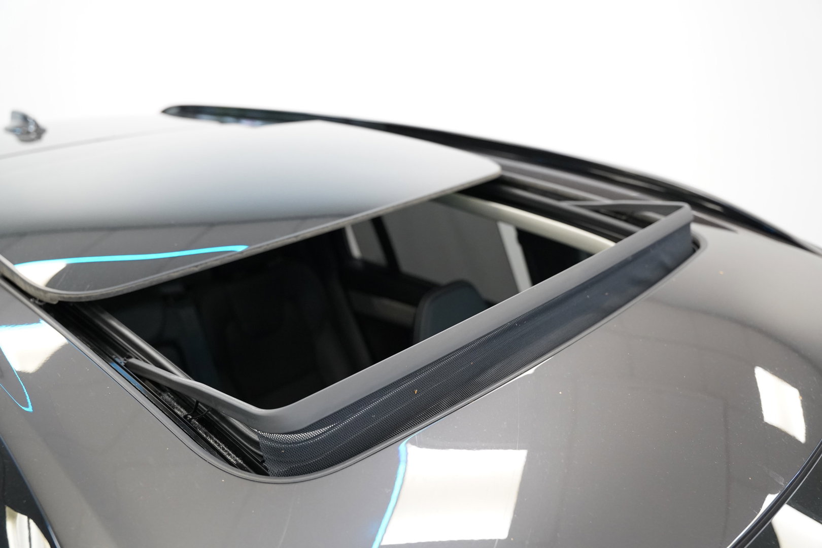 Volvo XC90 2.0 T8 Plug-in hybrid AWD Ultra Dark Panoramadak Bowers & Wilkins Leder Memory 360 Camera 7 Persoons